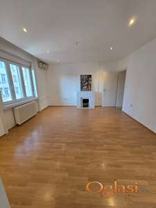 Salonac kod Dunavskog parka